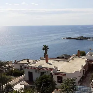 Marina Hotel
